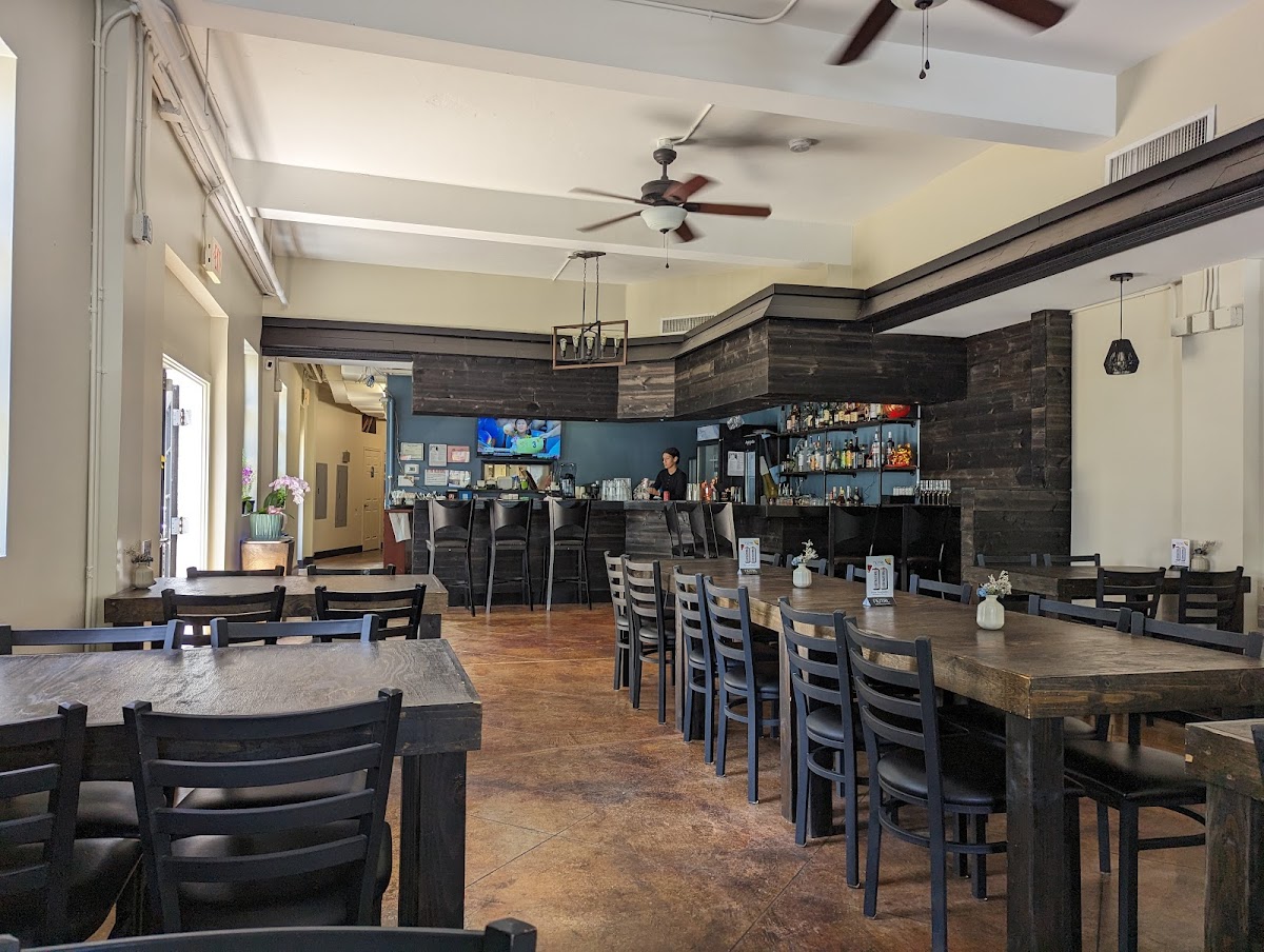 The Edge At 31 North